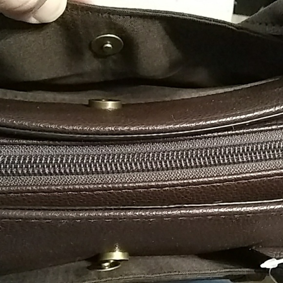 Brown Vegan Leather and Suede Purse NWT - Picture 7 of 8